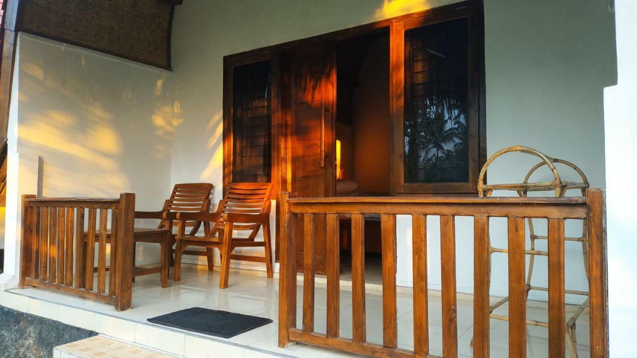 Bale Kembang Kuning Tetebatu Exterior foto